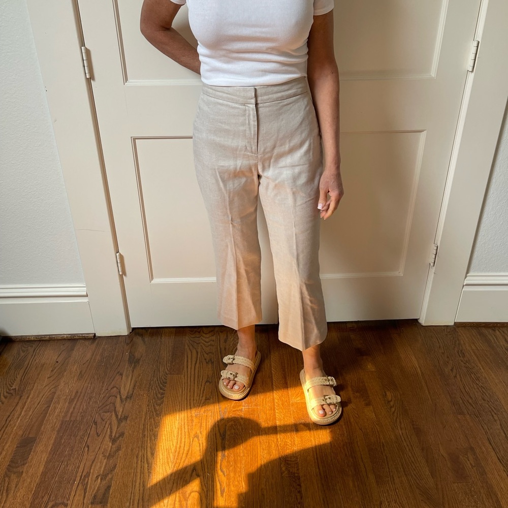 J Crew Size 10 Hayden Stretch linen kick out crop pant in tan, lined